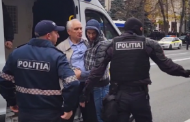 BREAKING NEWS // Consilierul Municipal Valeriu Climenco a suferit ATAC de CORD după ce a fost reținut de poliție